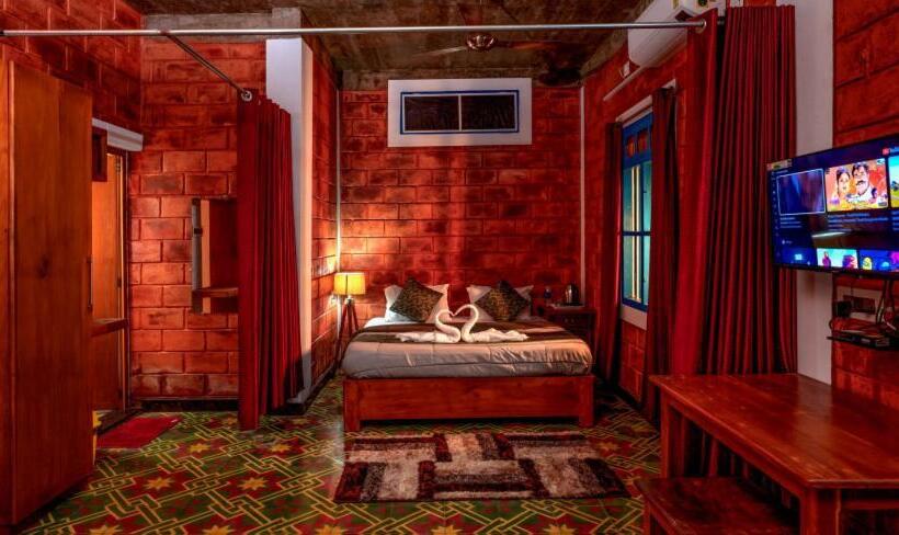 Номер Deluxe, Elite Inn Cholai Lake View Resort