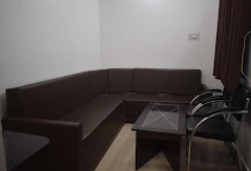 Номер Deluxe, Midway & Zaika Restaurant Bihar