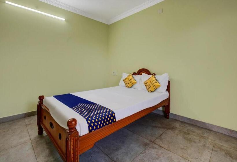 غرفة قياسية, Spot On Siri Balaji Freshup Rooms