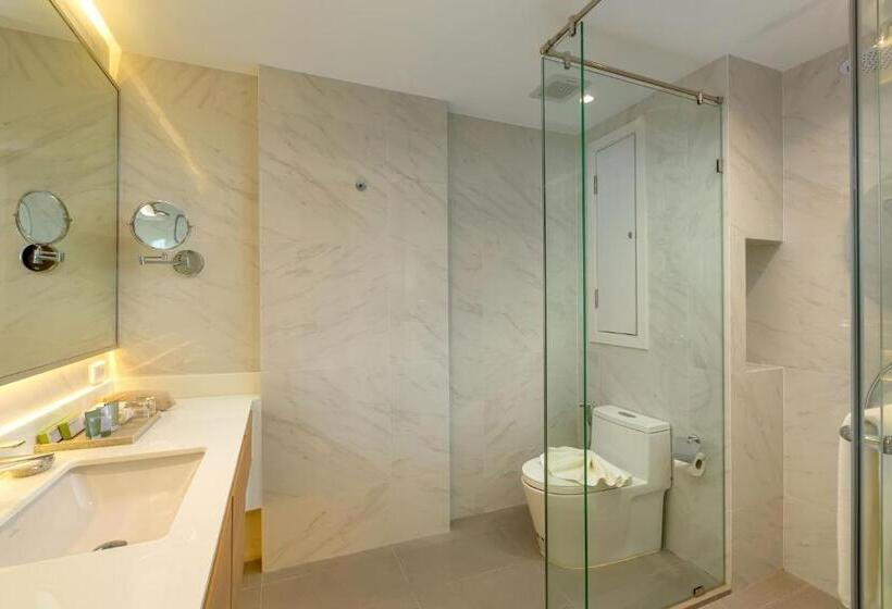 家庭套房, Wyndham Garden Naithon Phuket