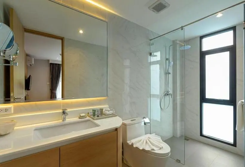 Premium-sviitti, Wyndham Garden Naithon Phuket