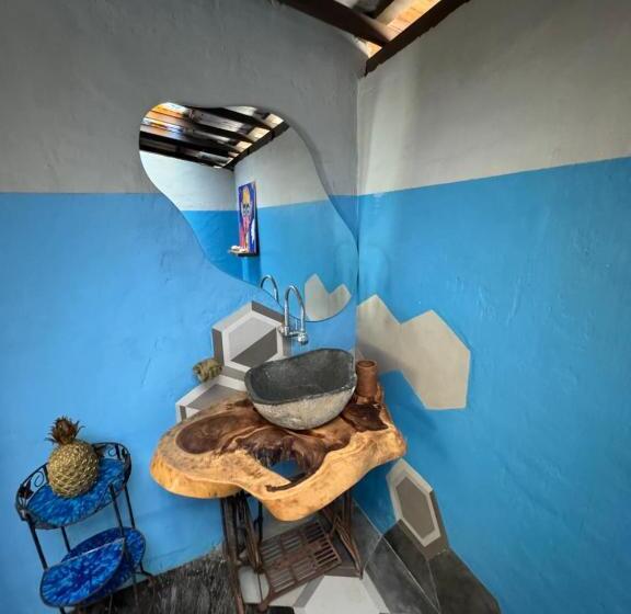 スタンダードルーム, Pura8ocho