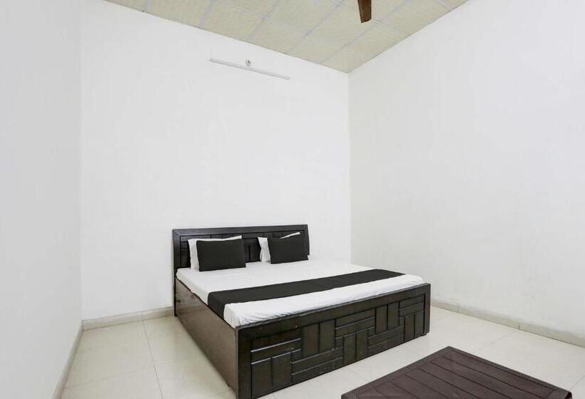 トリプルクラシックルーム, Spot On Hotel Happy Moonlight