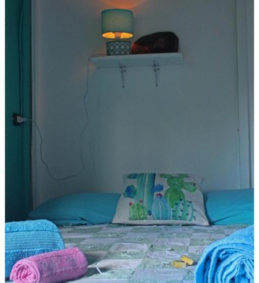 اتاق استاندارد, Hone Sweet Hone