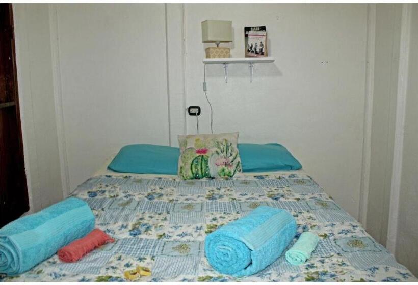 StandaardKamer, Hone Sweet Hone
