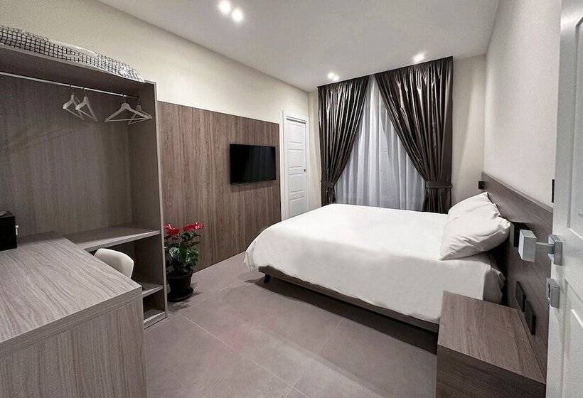 اتاق استاندارد, Augusto132