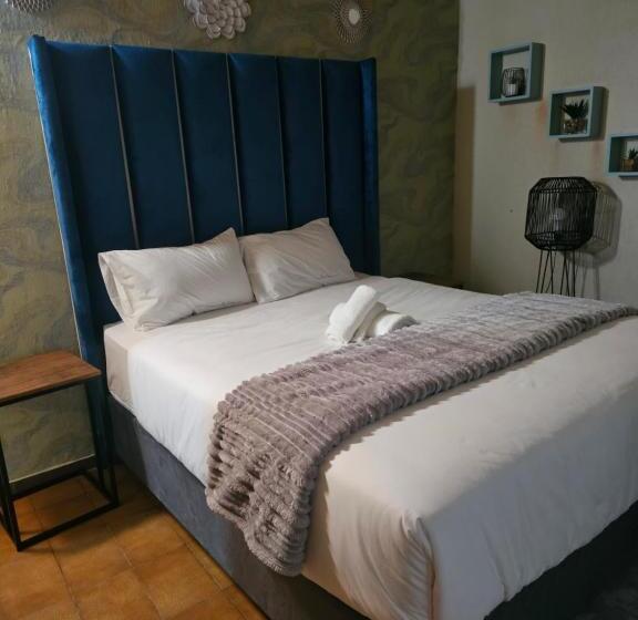 Номер Deluxe, Yello Guest House Graskop