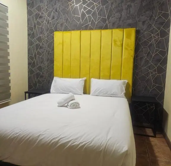 バス共有のスタンダードルーム, Yello Guest House Graskop