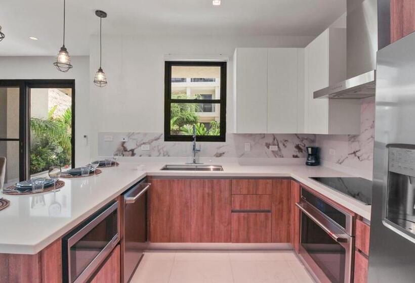 低层单卧公寓, Bocobay Wariruri Condos