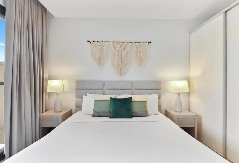 آپارتمان 1 خوابه همکف, Bocobay Wariruri Condos