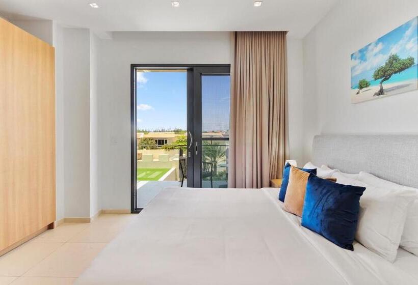 带1个卧室的带阳台的公寓, Bocobay Wariruri Condos