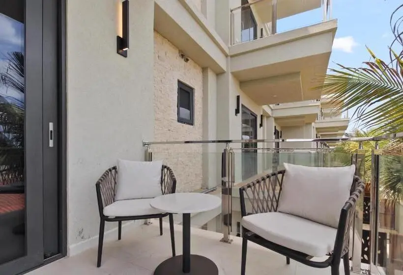 آپارتمان لوکس 1 خوابه, Bocobay Wariruri Condos