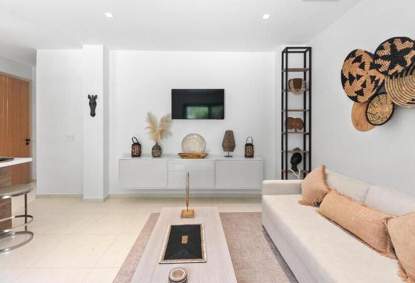 低层单卧公寓, Bocobay Wariruri Condos