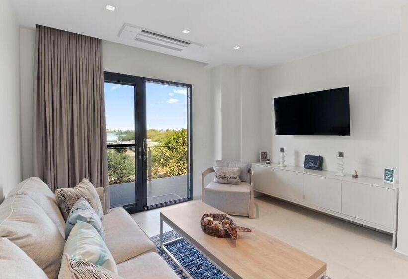 带1个卧室的豪华公寓, Bocobay Wariruri Condos