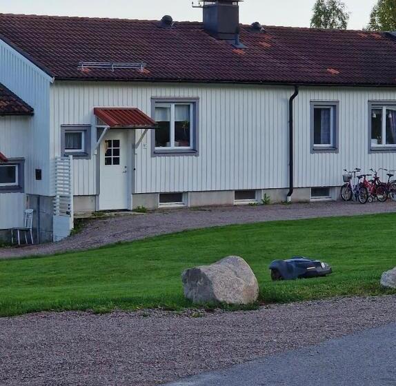 חדר סטנדרט יחיד, Högalid