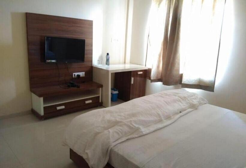 스탠다드 룸, Bhagwati Palace