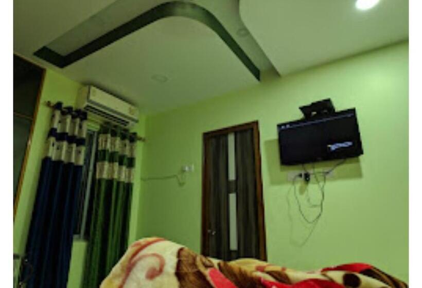 Номер Deluxe, Kajal International Restaurant & Banquet Hall Bihar