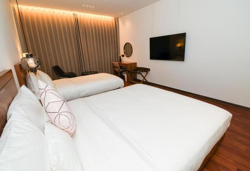 标准间带露台, Luel