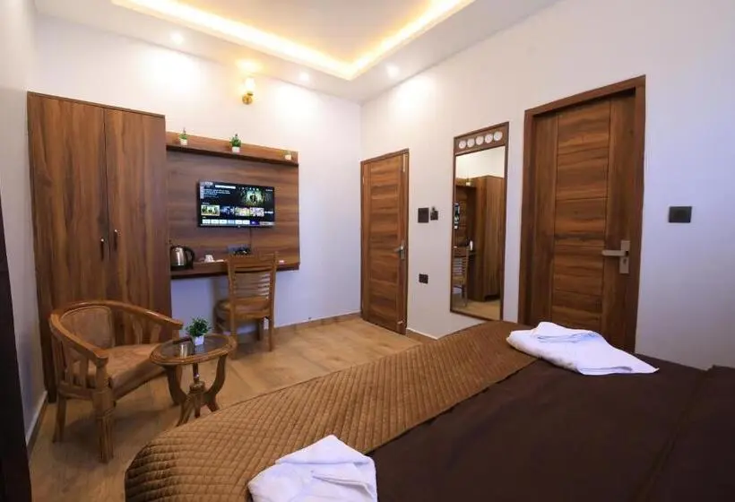 Deluxe-huone Parveke, Mahadev Rishikesh