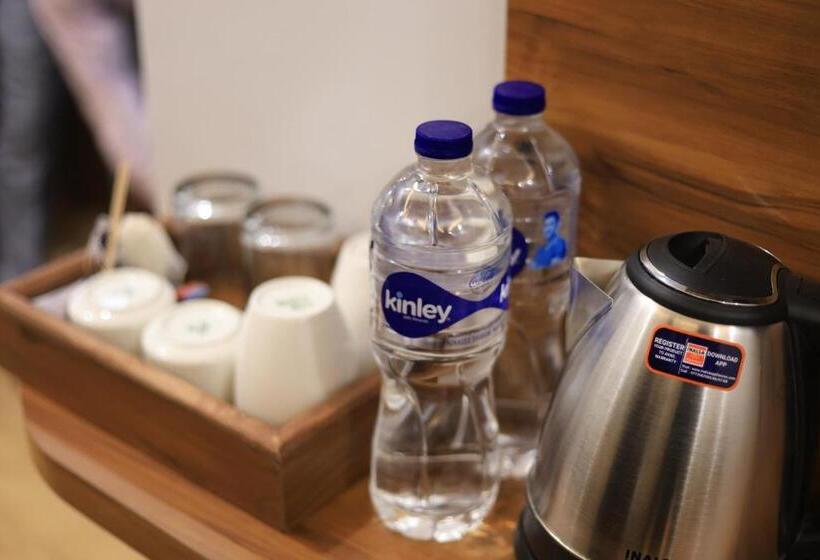 带阳台的豪华间, Mahadev Rishikesh