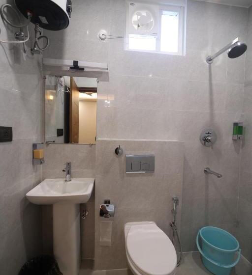 带阳台的豪华间, Mahadev Rishikesh