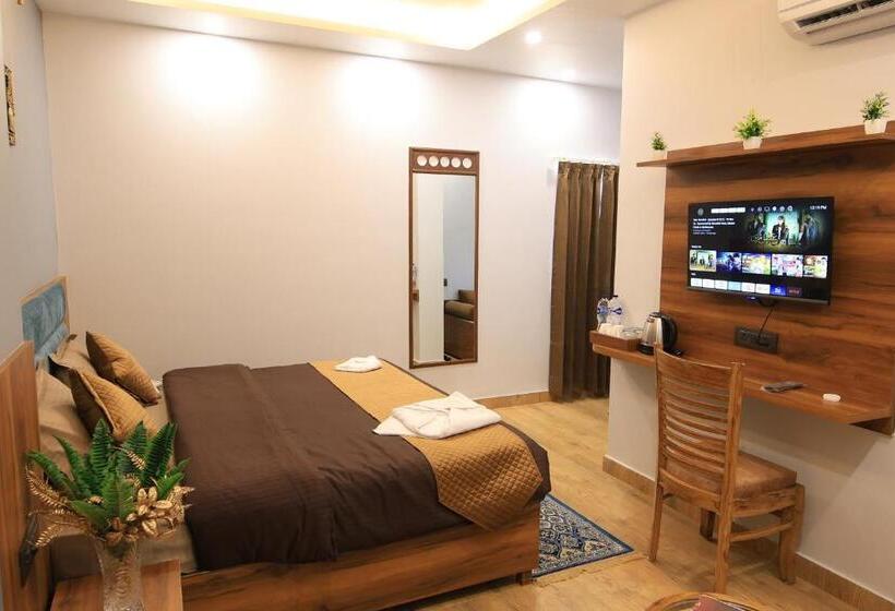 带阳台的豪华间, Mahadev Rishikesh