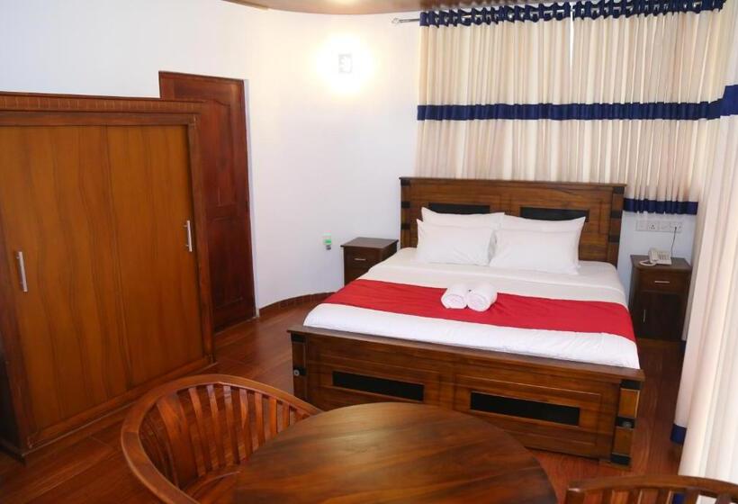 スタンダードルーム, Sara