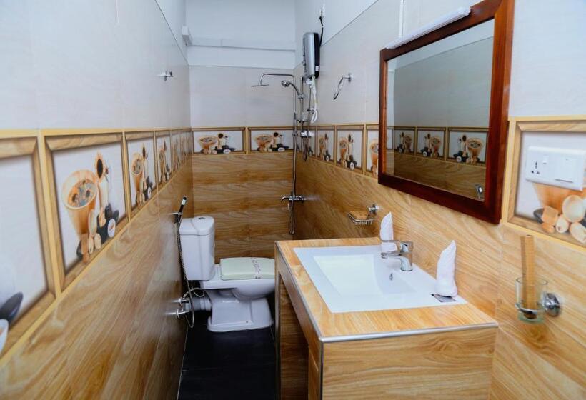 スタンダードルーム, Sara