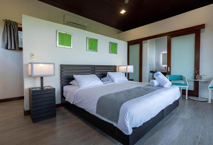 اتاق لوکس با چشمانداز دریا, The Tranquilo Lodge, Adult Only, All Meals Included