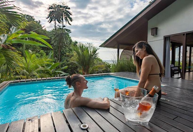 Вилла с 1 спальней и бассейном, The Tranquilo Lodge, Adult Only, All Meals Included