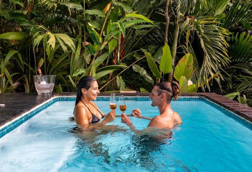 ویلای یک اتاق خوابه با استخر شنا, The Tranquilo Lodge, Adult Only, All Meals Included