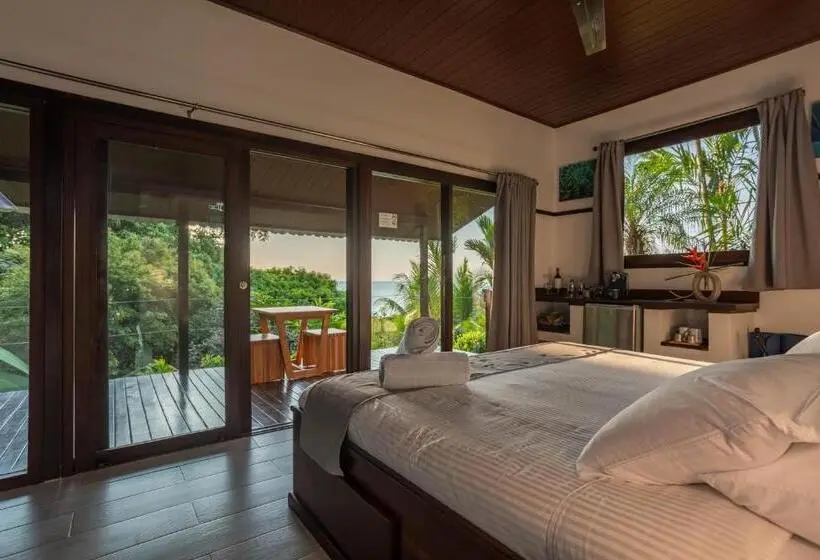 Huvila, 1 makuuhuone ja uima-allas, The Tranquilo Lodge, Adult Only, All Meals Included