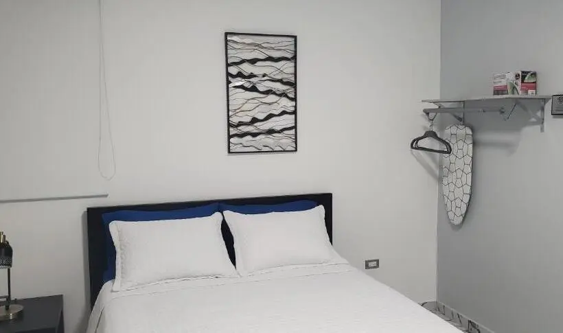استودیو استاندارد با بالکن, 2 Palmas Str