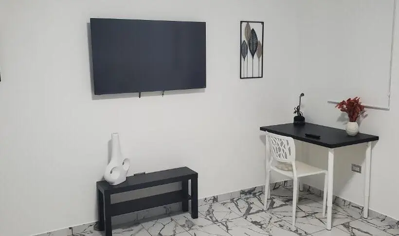 استودیو استاندارد با بالکن, 2 Palmas Str