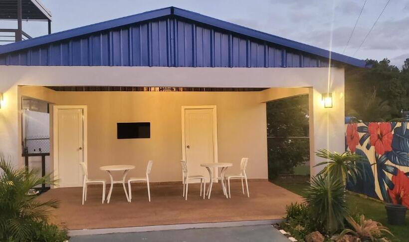 استودیو استاندارد با بالکن, 2 Palmas Str