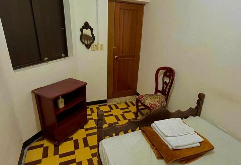 バス共有のスタンダードルーム, Casa Grande Hostal