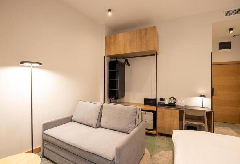 סוויטת ג'וניור, Hop Inn Rooms & Suites