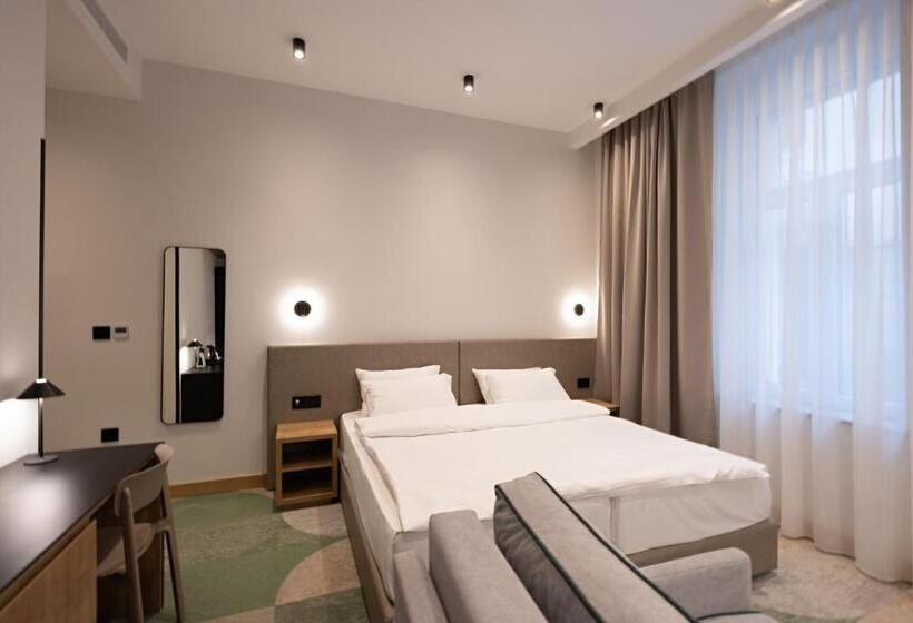 סוויטת ג'וניור, Hop Inn Rooms & Suites