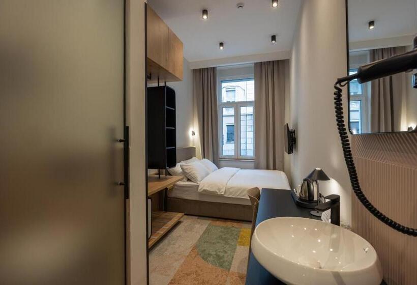 חדר סופריור, Hop Inn Rooms & Suites