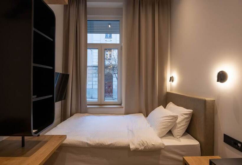 חדר דלוקס יחיד, Hop Inn Rooms & Suites