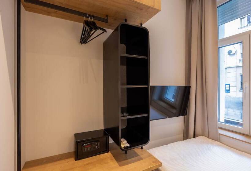 חדר דלוקס יחיד, Hop Inn Rooms & Suites