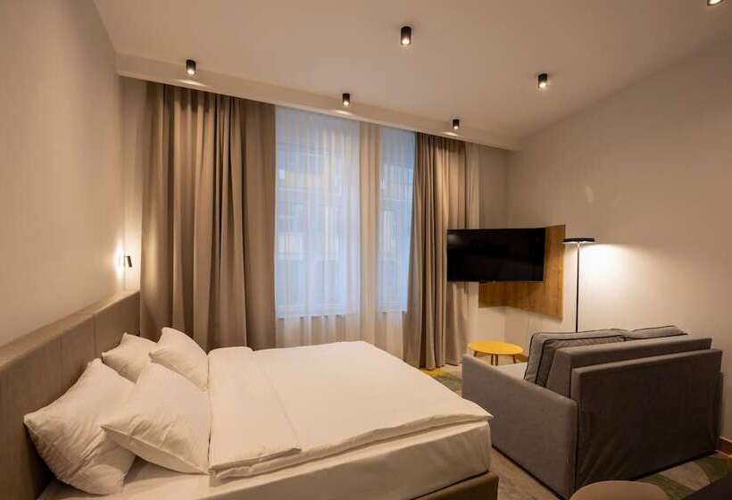 סוויטת ג'וניור, Hop Inn Rooms & Suites