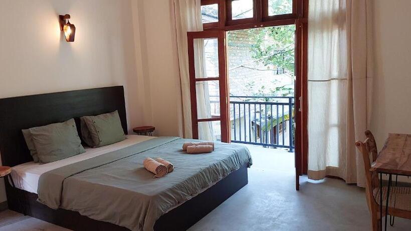 חדר סטנדרט עם מרפסת, The Native Weligama