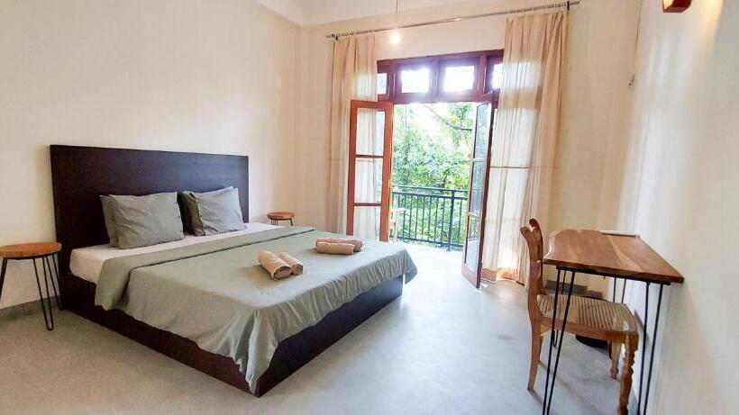 חדר סטנדרט עם מרפסת, The Native Weligama