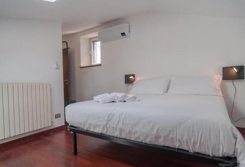 Chambre Deluxe, Umbrian Concierge   Duomo Accommodations