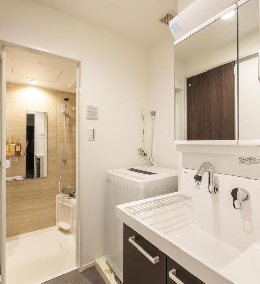 Estudio Estàndard, 67hotel秋葉原 Direct To Haneda 成田空港 羽田空港直通