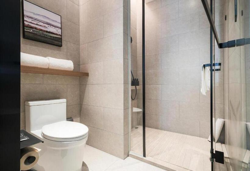 Standart Oda, Chengdu Southwest Jiaotongda Shawan Subway Station Atour