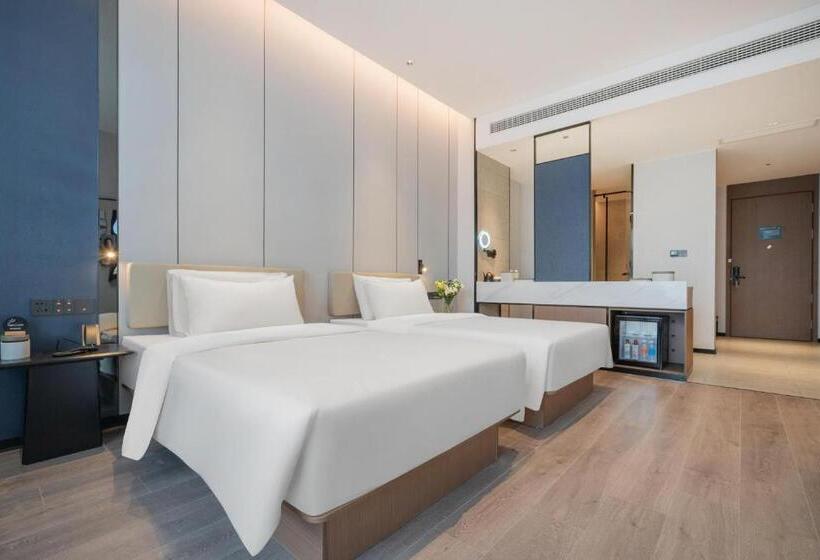 Standart Oda, Chengdu Southwest Jiaotongda Shawan Subway Station Atour