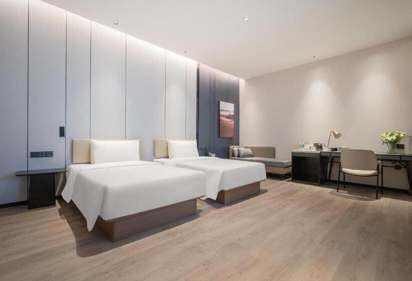 Superior Oda, Chengdu Southwest Jiaotongda Shawan Subway Station Atour