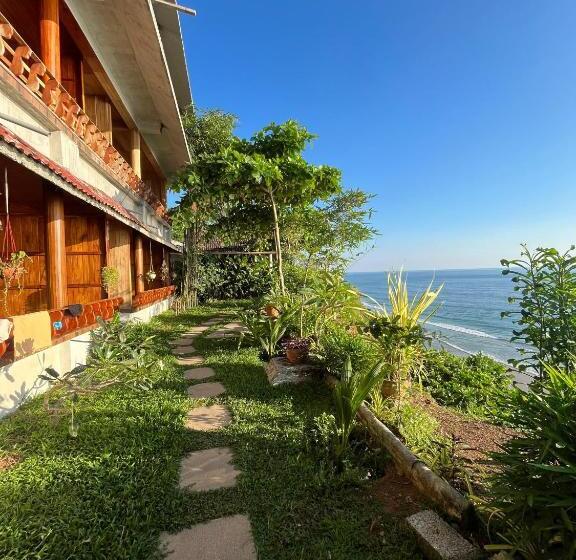 اتاق سوپریور با تخت بزرگ, Driftwood Beach Resort